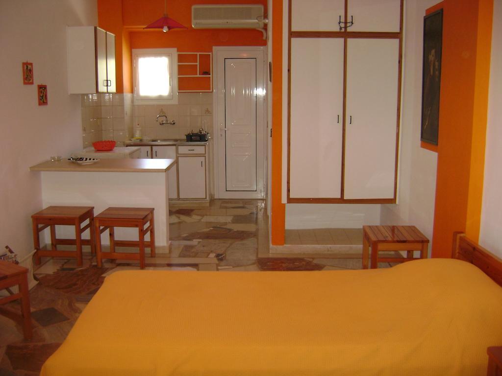 Koralli Studios Korissia  Bilik gambar